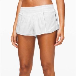 Lululemon White Hotty Hot shorts